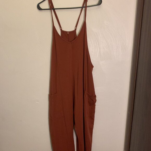 Uaneo XXL Rust Romper - Picture 1 of 1